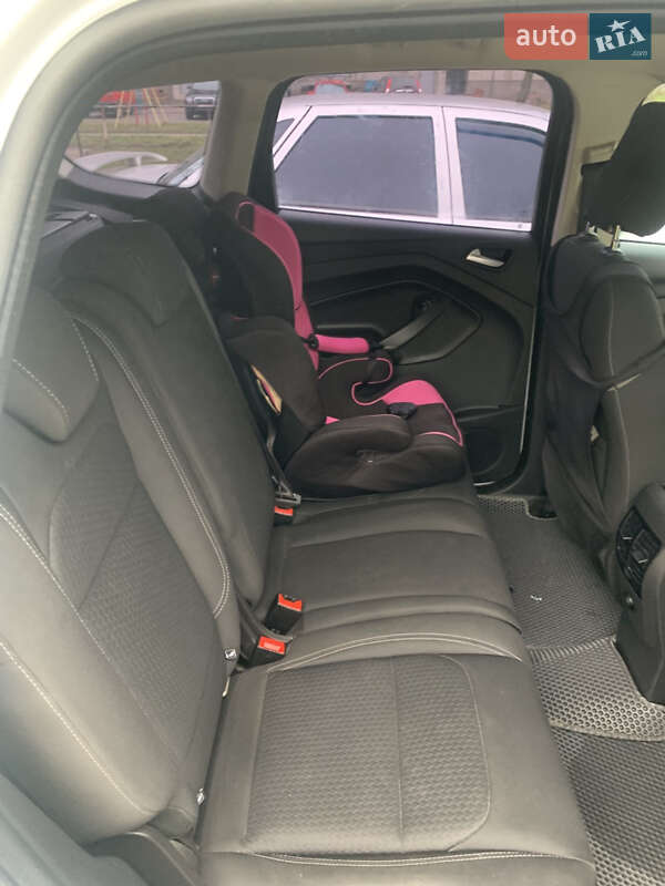 Позашляховик / Кросовер Ford Kuga 2017 в Львові фото 20 Позашляховик / Кросовер Ford Kuga 2017 в Львові