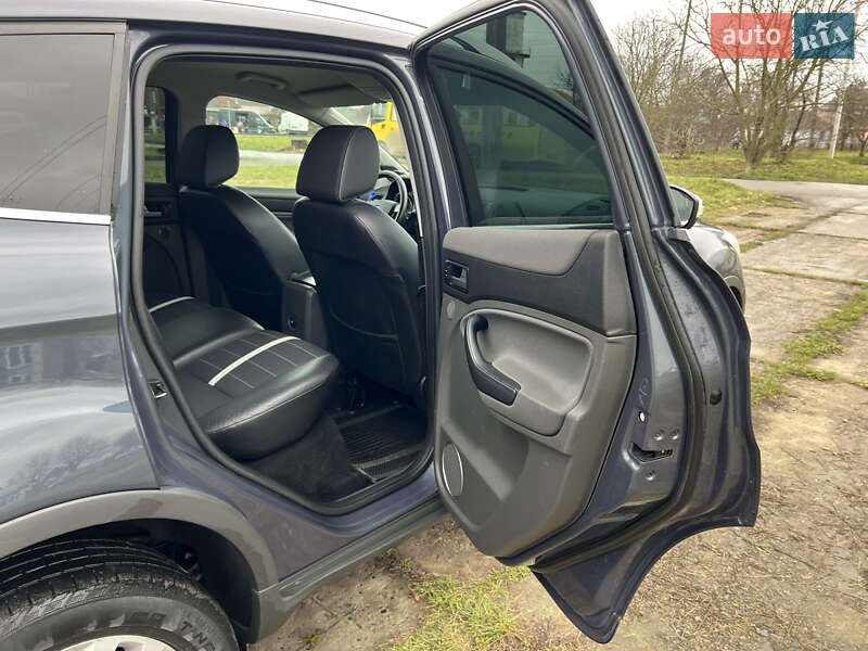Позашляховик / Кросовер Ford Kuga 2011 в Ізяславі