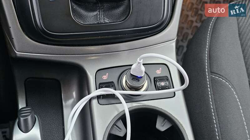 Позашляховик / Кросовер Ford Kuga 2013 в Чернігові