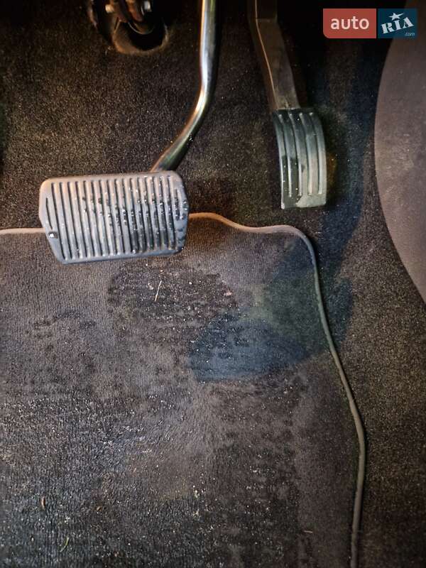 Позашляховик / Кросовер Ford Kuga 2016 в Києві фото 6 Позашляховик / Кросовер Ford Kuga 2016 в Києві