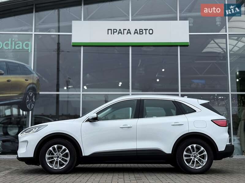Внедорожник / Кроссовер Ford Kuga 2020 в Киеве фото 2 Внедорожник / Кроссовер Ford Kuga 2020 в Киеве