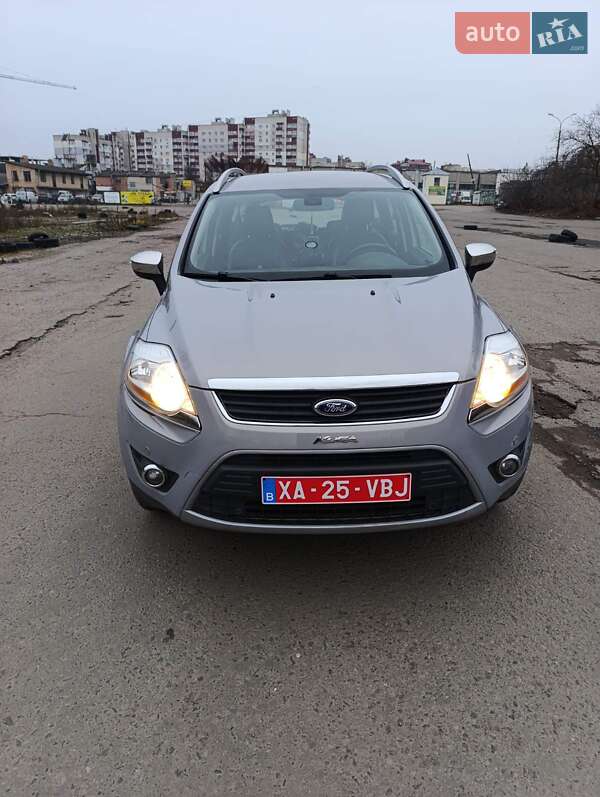 Ford Kuga 2011