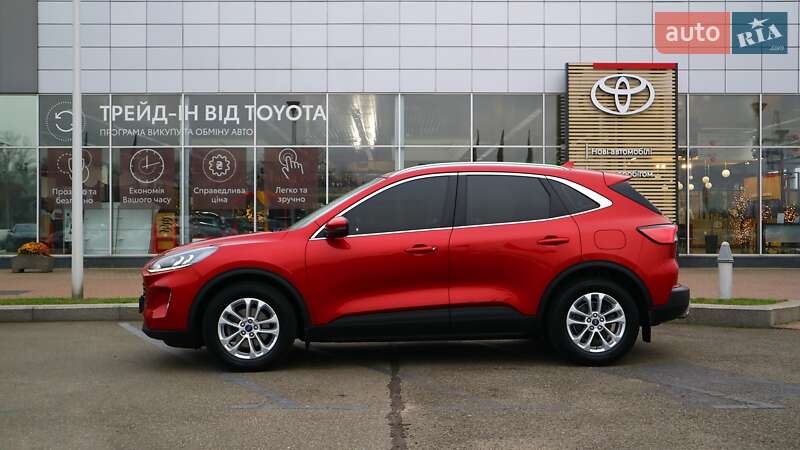 Внедорожник / Кроссовер Ford Kuga 2020 в Киеве фото 3 Внедорожник / Кроссовер Ford Kuga 2020 в Киеве