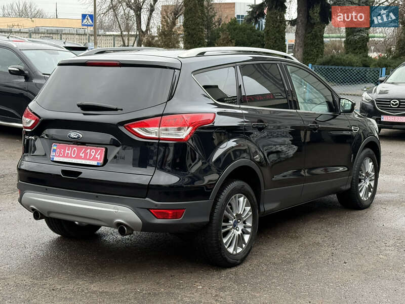 Позашляховик / Кросовер Ford Kuga 2015 в Рівному