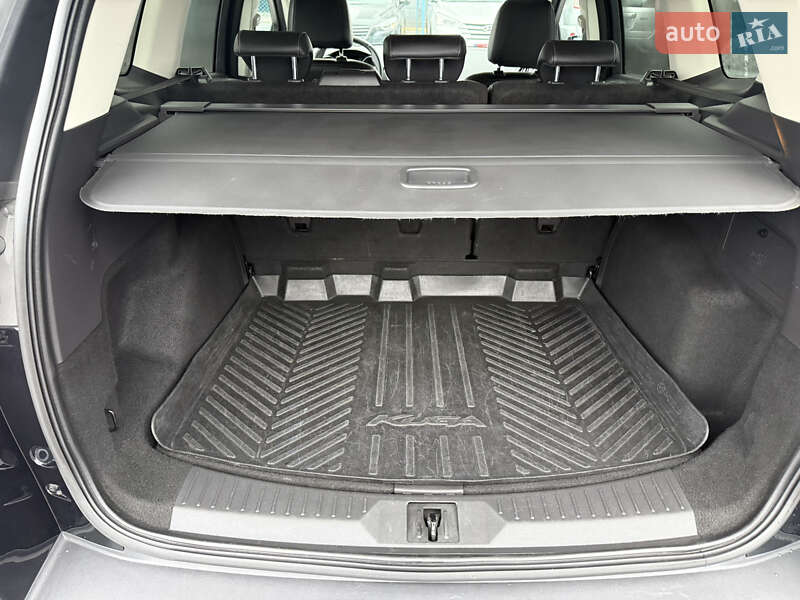 Позашляховик / Кросовер Ford Kuga 2015 в Рівному