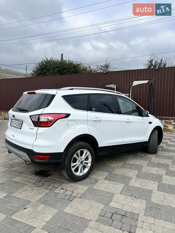 Позашляховик / Кросовер Ford Kuga 2019 в Бершаді