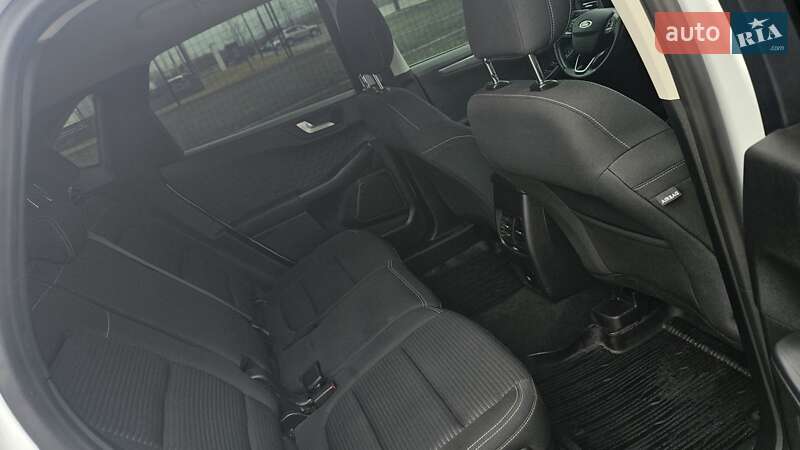 Внедорожник / Кроссовер Ford Kuga 2020 в Мукачево фото 34 Внедорожник / Кроссовер Ford Kuga 2020 в Мукачево