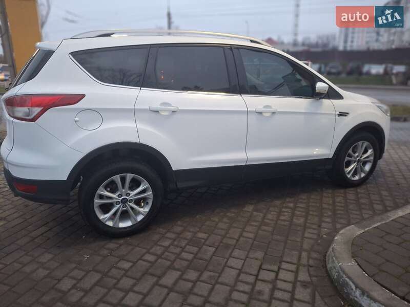 Внедорожник / Кроссовер Ford Kuga 2014 в Тернополе