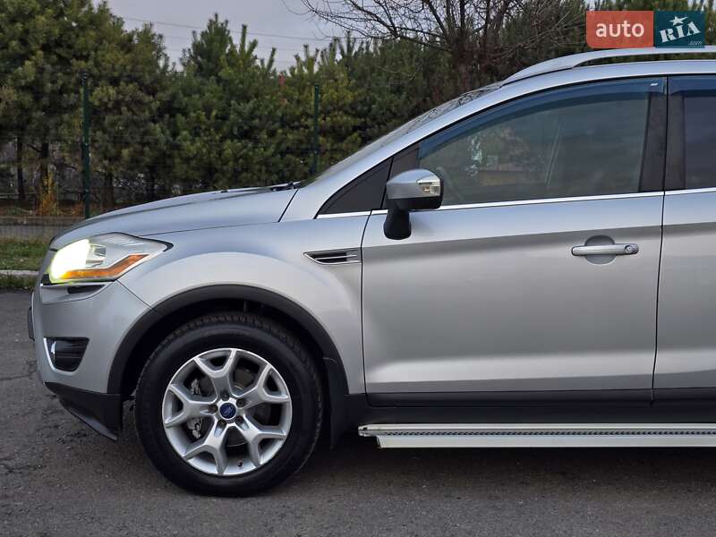 Позашляховик / Кросовер Ford Kuga 2011 в Хмельницькому