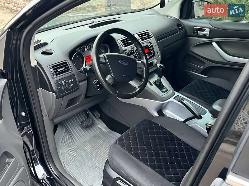 Позашляховик / Кросовер Ford Kuga 2011 в Первомайську