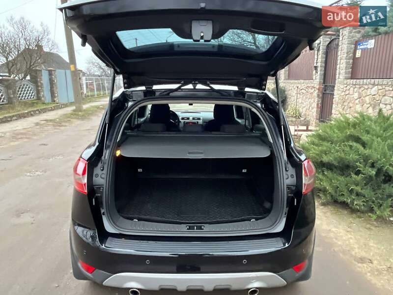 Позашляховик / Кросовер Ford Kuga 2011 в Первомайську