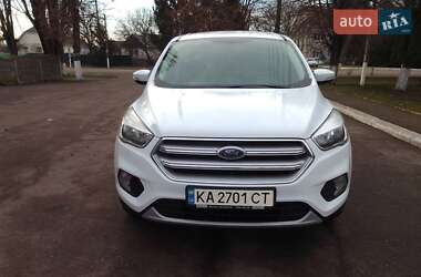 Внедорожник / Кроссовер Ford Kuga 2018 в Гребенках