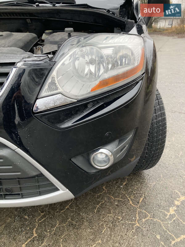 Позашляховик / Кросовер Ford Kuga 2009 в Звягелі