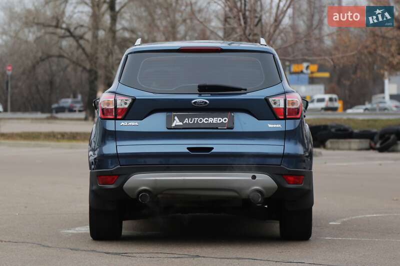 Позашляховик / Кросовер Ford Kuga 2019 в Києві