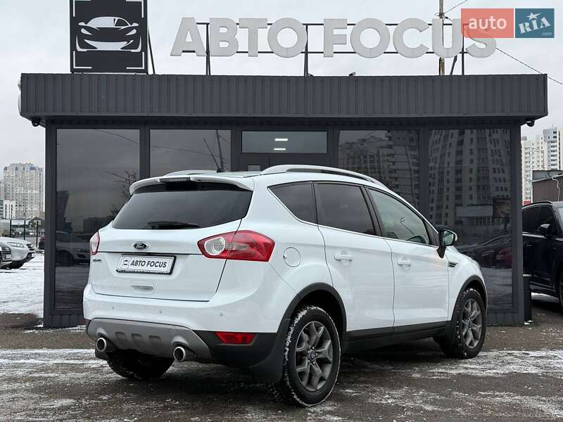 Позашляховик / Кросовер Ford Kuga 2012 в Києві