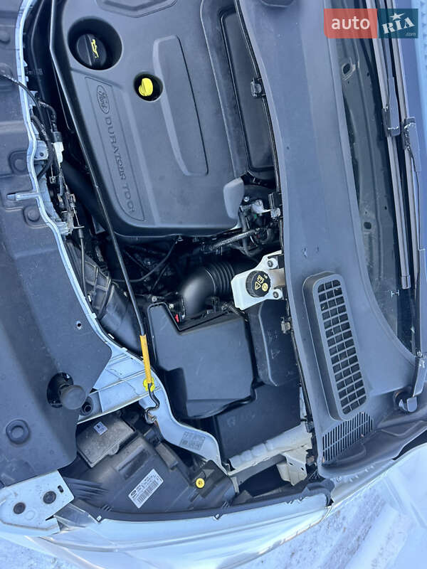 Позашляховик / Кросовер Ford Kuga 2014 в Житомирі фото 34 Позашляховик / Кросовер Ford Kuga 2014 в Житомирі