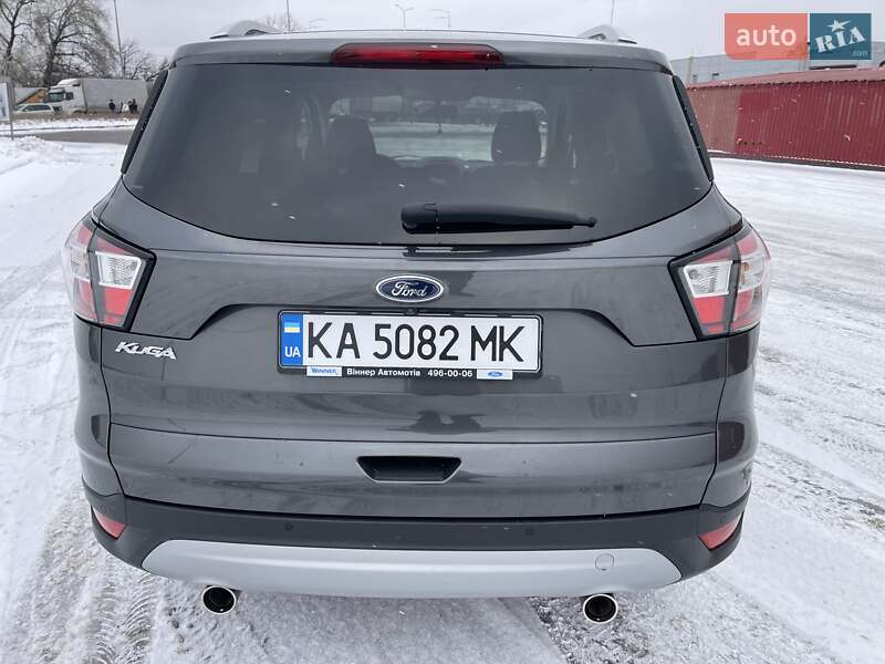 Позашляховик / Кросовер Ford Kuga 2018 в Києві