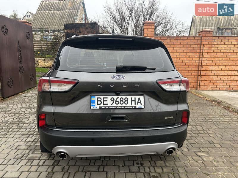 Внедорожник / Кроссовер Ford Kuga 2023 в Николаеве