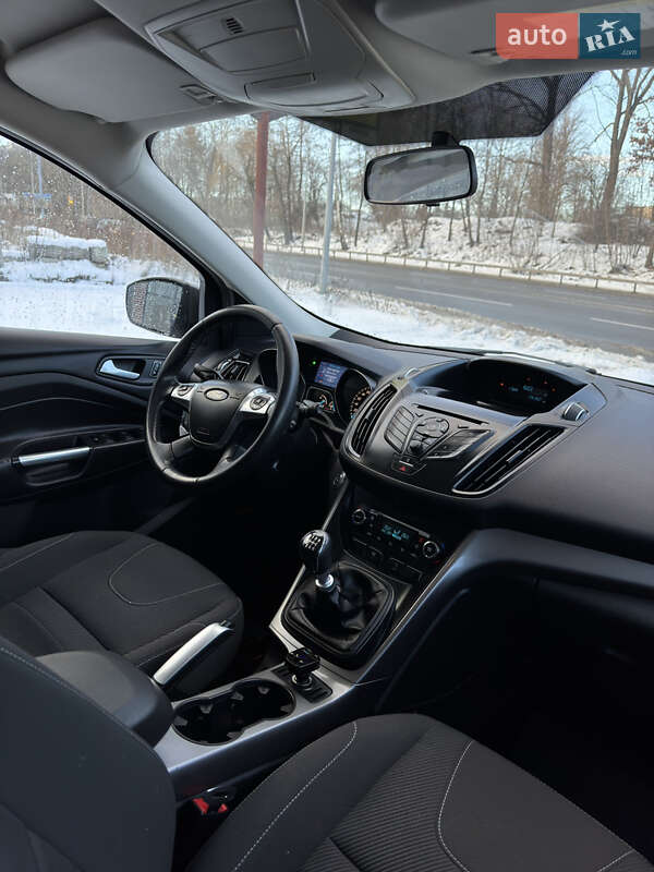 Позашляховик / Кросовер Ford Kuga 2013 в Тернополі