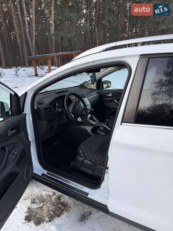 Позашляховик / Кросовер Ford Kuga 2011 в Богуславі