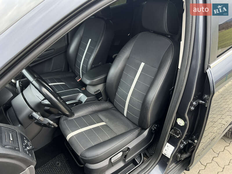 Внедорожник / Кроссовер Ford Kuga 2009 в Сваляве фото 28 Внедорожник / Кроссовер Ford Kuga 2009 в Сваляве