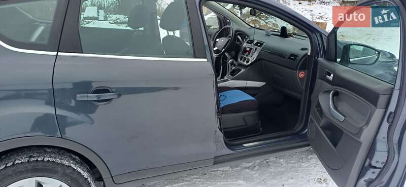 Внедорожник / Кроссовер Ford Kuga 2011 в Киеве фото 10 Внедорожник / Кроссовер Ford Kuga 2011 в Киеве