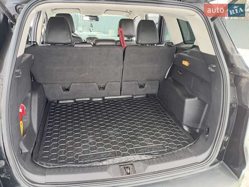 Внедорожник / Кроссовер Ford Kuga 2013 в Белой Церкви