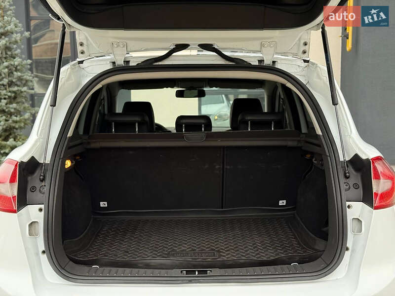 Позашляховик / Кросовер Ford Kuga 2010 в Ірпені