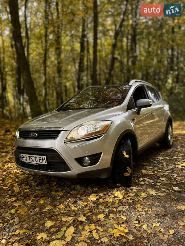 Внедорожник / Кроссовер Ford Kuga 2008 в Кременце