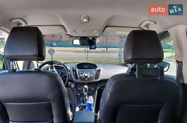 Внедорожник / Кроссовер Ford Kuga 2013 в Харькове