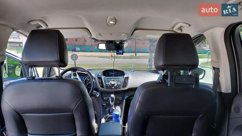 Внедорожник / Кроссовер Ford Kuga 2013 в Харькове