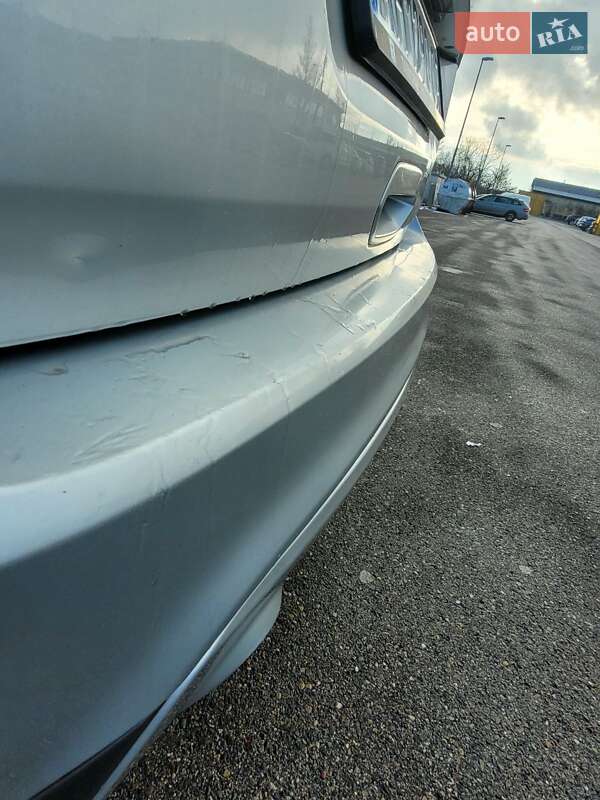 Позашляховик / Кросовер Ford Kuga 2011 в Києві