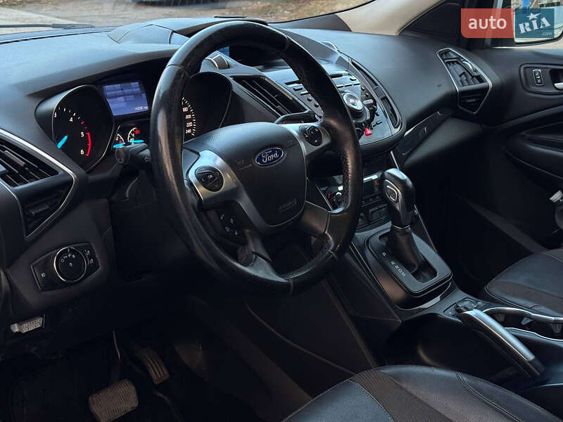 Внедорожник / Кроссовер Ford Kuga 2013 в Львове фото 5 Внедорожник / Кроссовер Ford Kuga 2013 в Львове