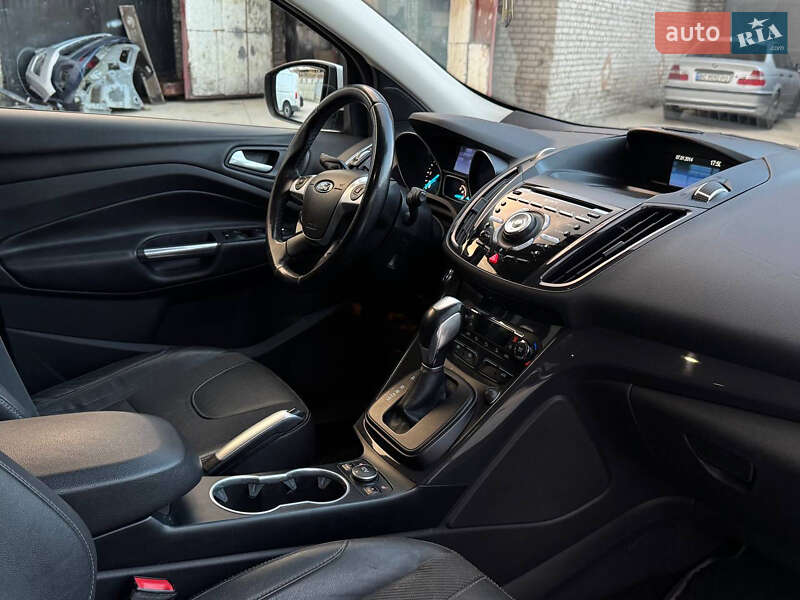 Внедорожник / Кроссовер Ford Kuga 2013 в Львове фото 7 Внедорожник / Кроссовер Ford Kuga 2013 в Львове