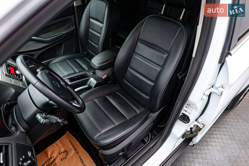 Позашляховик / Кросовер Ford Kuga 2012 в Києві фото 9 Позашляховик / Кросовер Ford Kuga 2012 в Києві