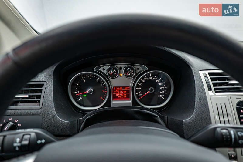 Позашляховик / Кросовер Ford Kuga 2012 в Києві фото 13 Позашляховик / Кросовер Ford Kuga 2012 в Києві