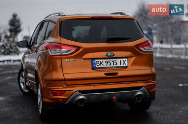 Внедорожник / Кроссовер Ford Kuga 2014 в Дубно