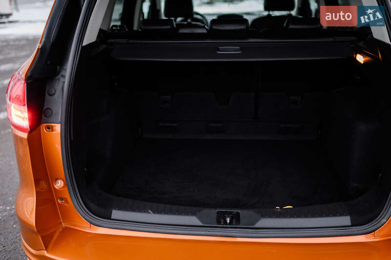 Внедорожник / Кроссовер Ford Kuga 2014 в Дубно