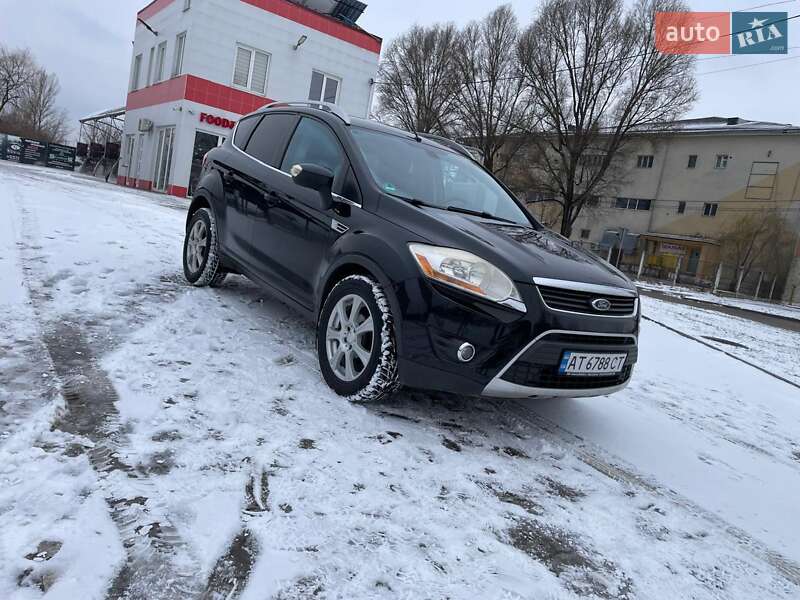 Внедорожник / Кроссовер Ford Kuga 2009 в Калуше