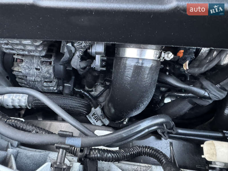 Внедорожник / Кроссовер Ford Kuga 2019 в Ровно