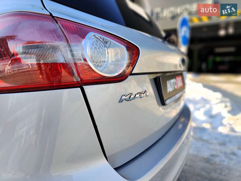 Внедорожник / Кроссовер Ford Kuga 2009 в Киеве