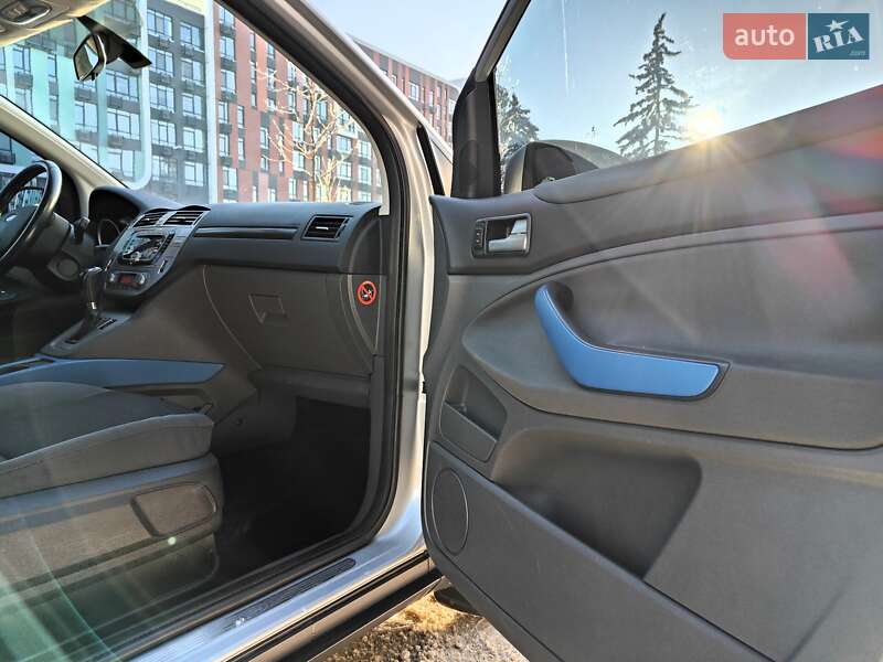 Внедорожник / Кроссовер Ford Kuga 2009 в Киеве