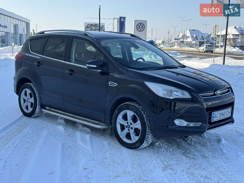 Внедорожник / Кроссовер Ford Kuga 2013 в Луцке