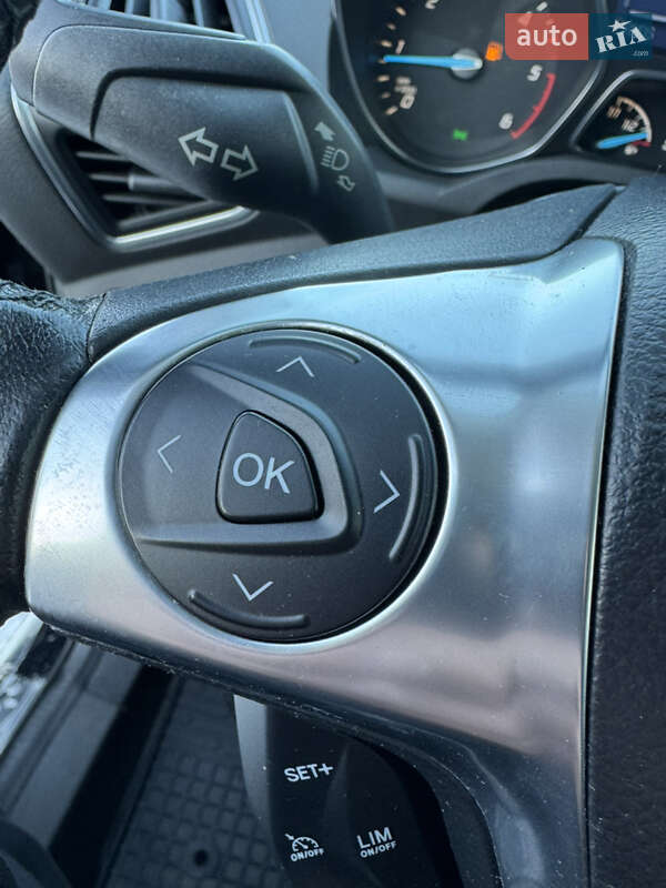 Внедорожник / Кроссовер Ford Kuga 2013 в Луцке