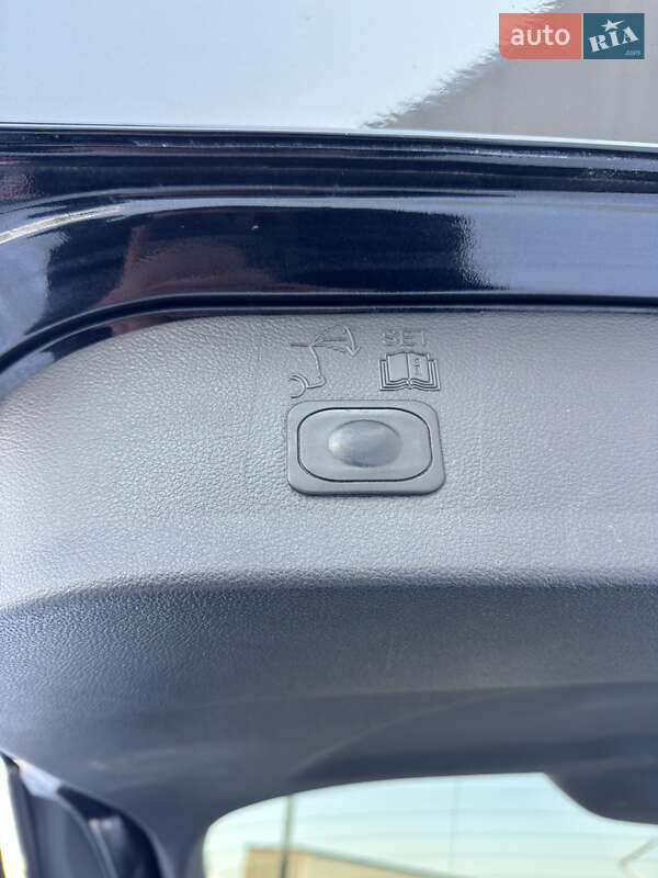 Внедорожник / Кроссовер Ford Kuga 2013 в Луцке