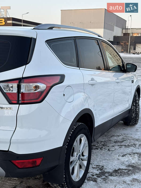 Внедорожник / Кроссовер Ford Kuga 2019 в Черкассах фото 13 Внедорожник / Кроссовер Ford Kuga 2019 в Черкассах