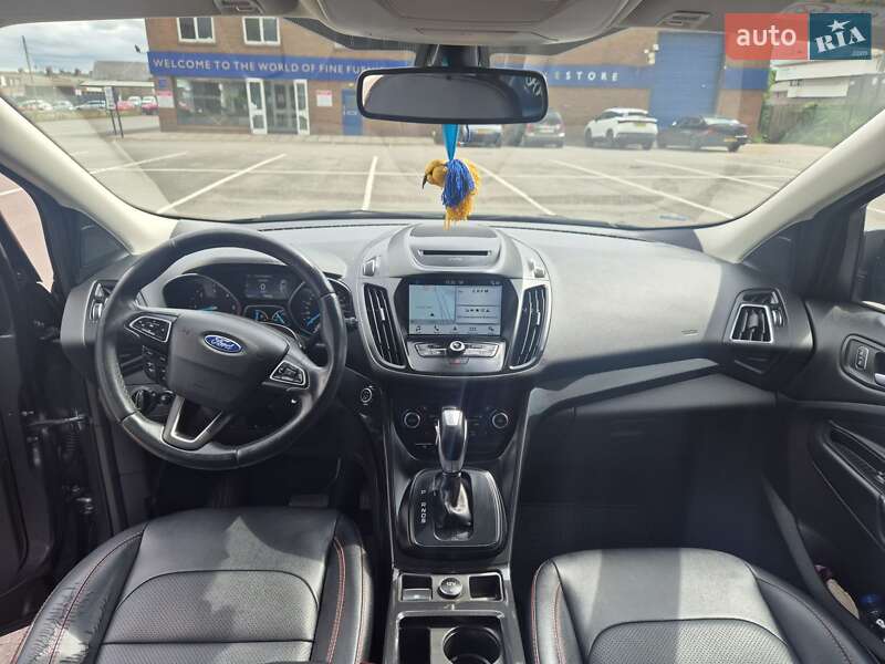 Внедорожник / Кроссовер Ford Kuga 2019 в Львове