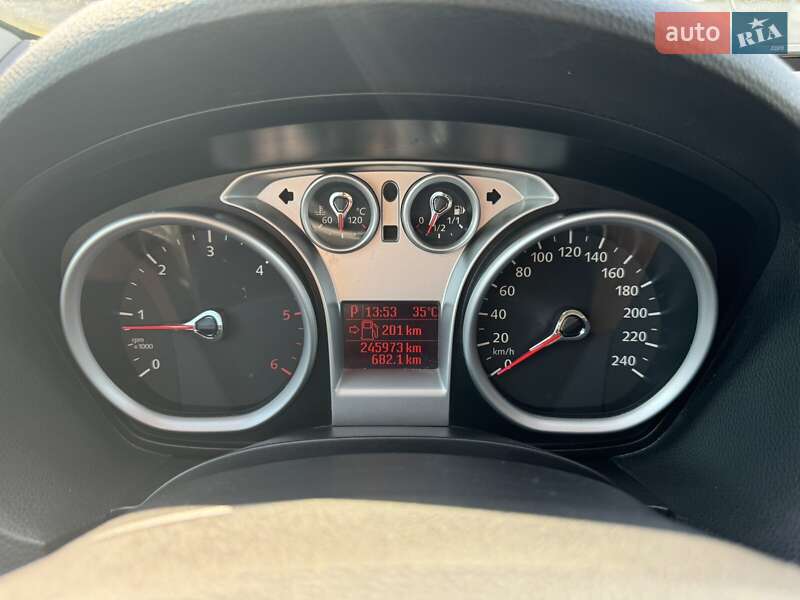 Позашляховик / Кросовер Ford Kuga 2012 в Коломиї