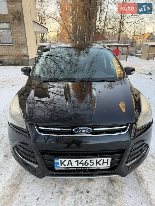 Позашляховик / Кросовер Ford Kuga 2014 в Києві