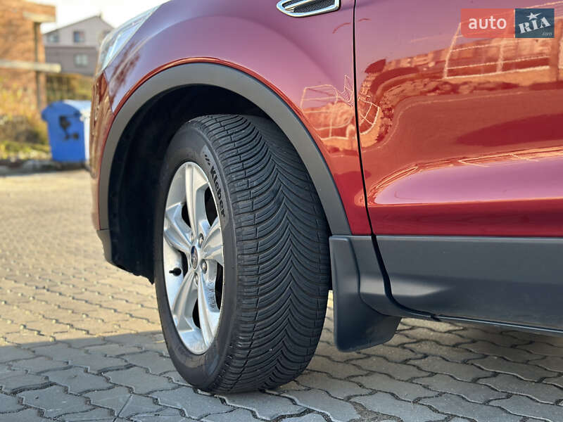 Внедорожник / Кроссовер Ford Kuga 2015 в Львове фото 10 Внедорожник / Кроссовер Ford Kuga 2015 в Львове